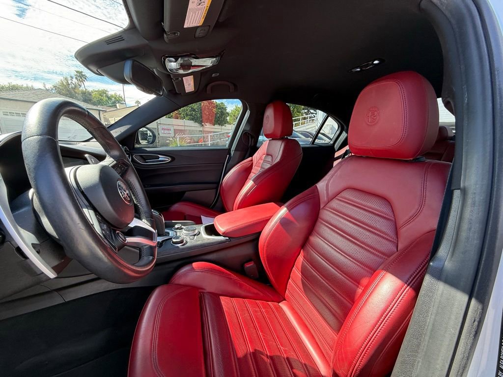 Used 2022 Alfa Romeo Giulia Sprint image 7
