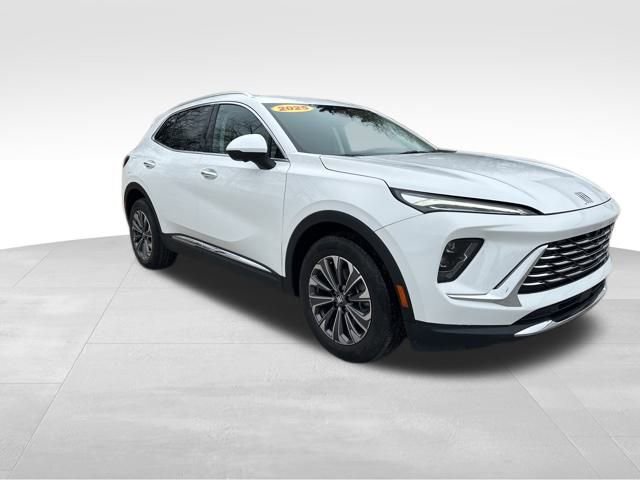 Used 2025 Buick Envision Preferred image 10