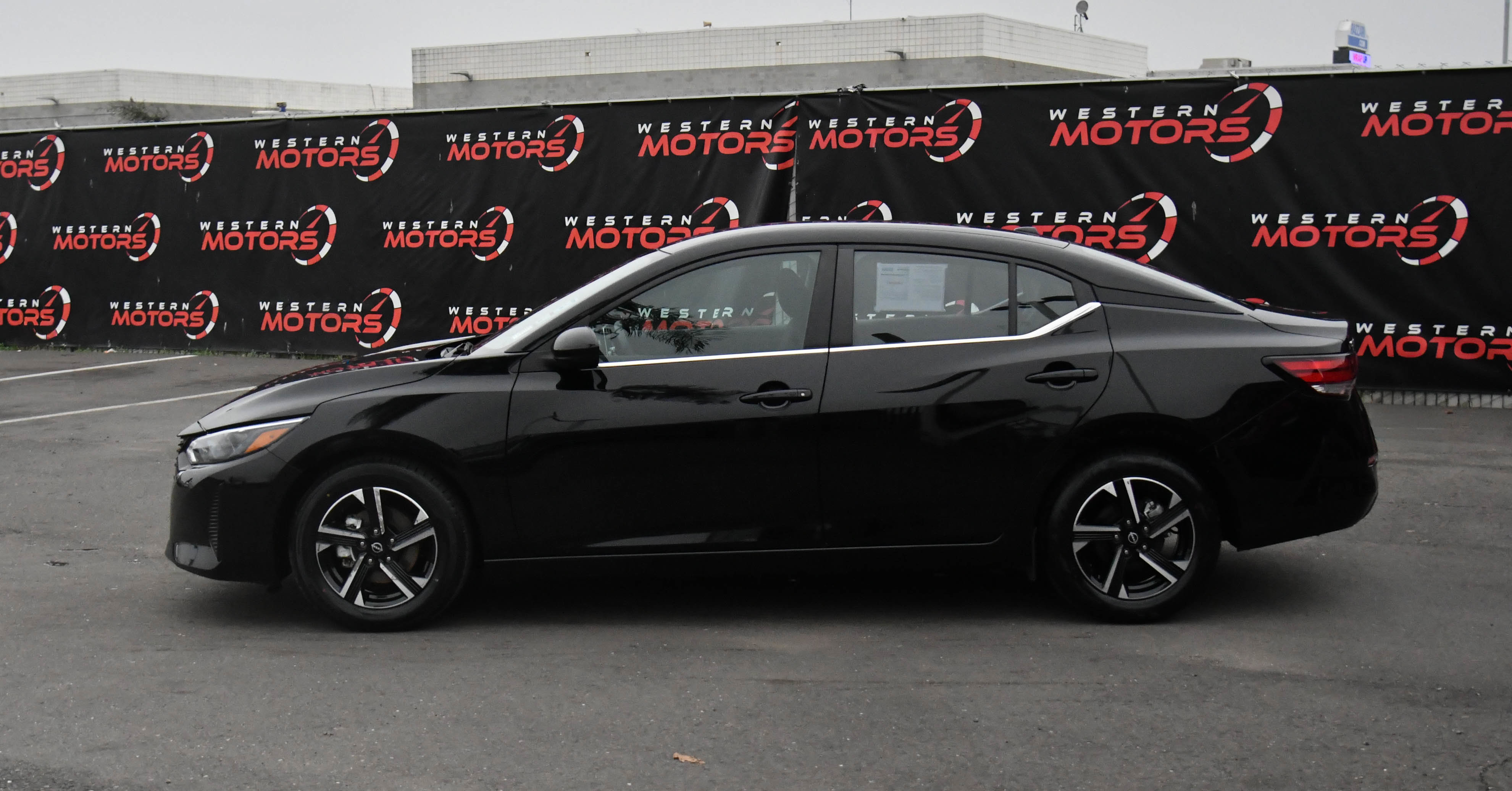 Used 2024 Nissan Sentra SV image 4