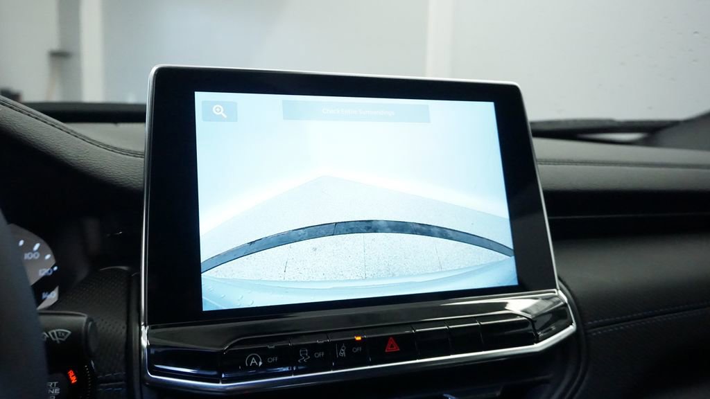 New 2026 Jeep Compass Latitude image 42