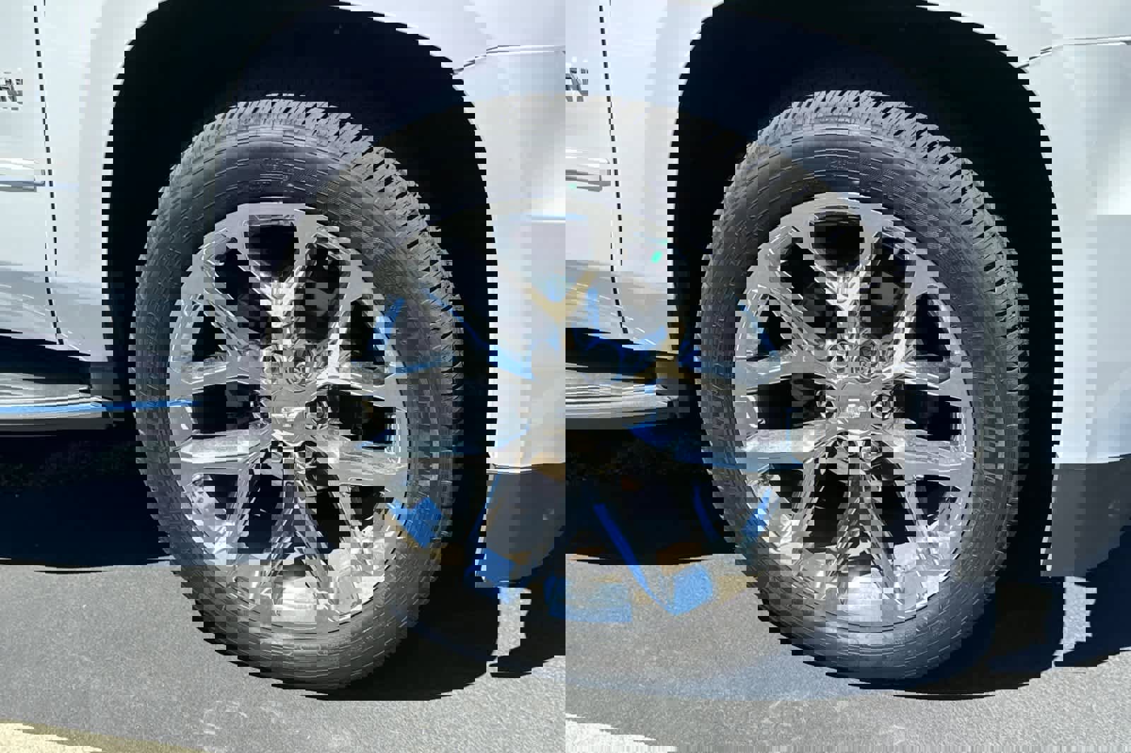 Used 2019 Chevrolet Suburban Premier AWD/4WD image 11