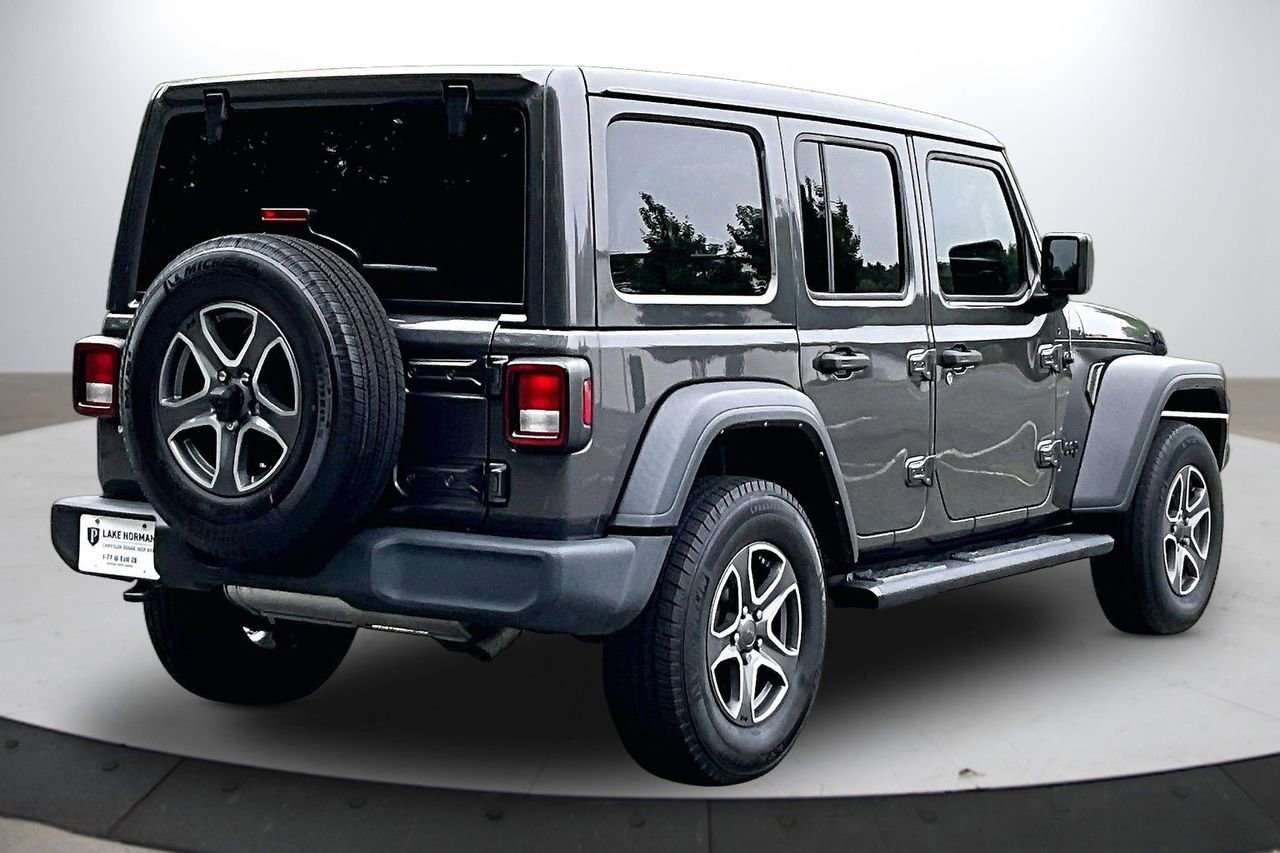 Certified 2022 Jeep Wrangler Unlimited Sport w/ Sun And Sound Package AWD/4WD image 9