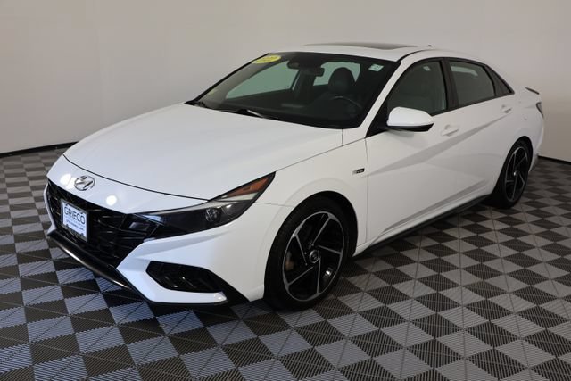 Used 2022 Hyundai Elantra N Line w/ Cargo Package FWD image 4
