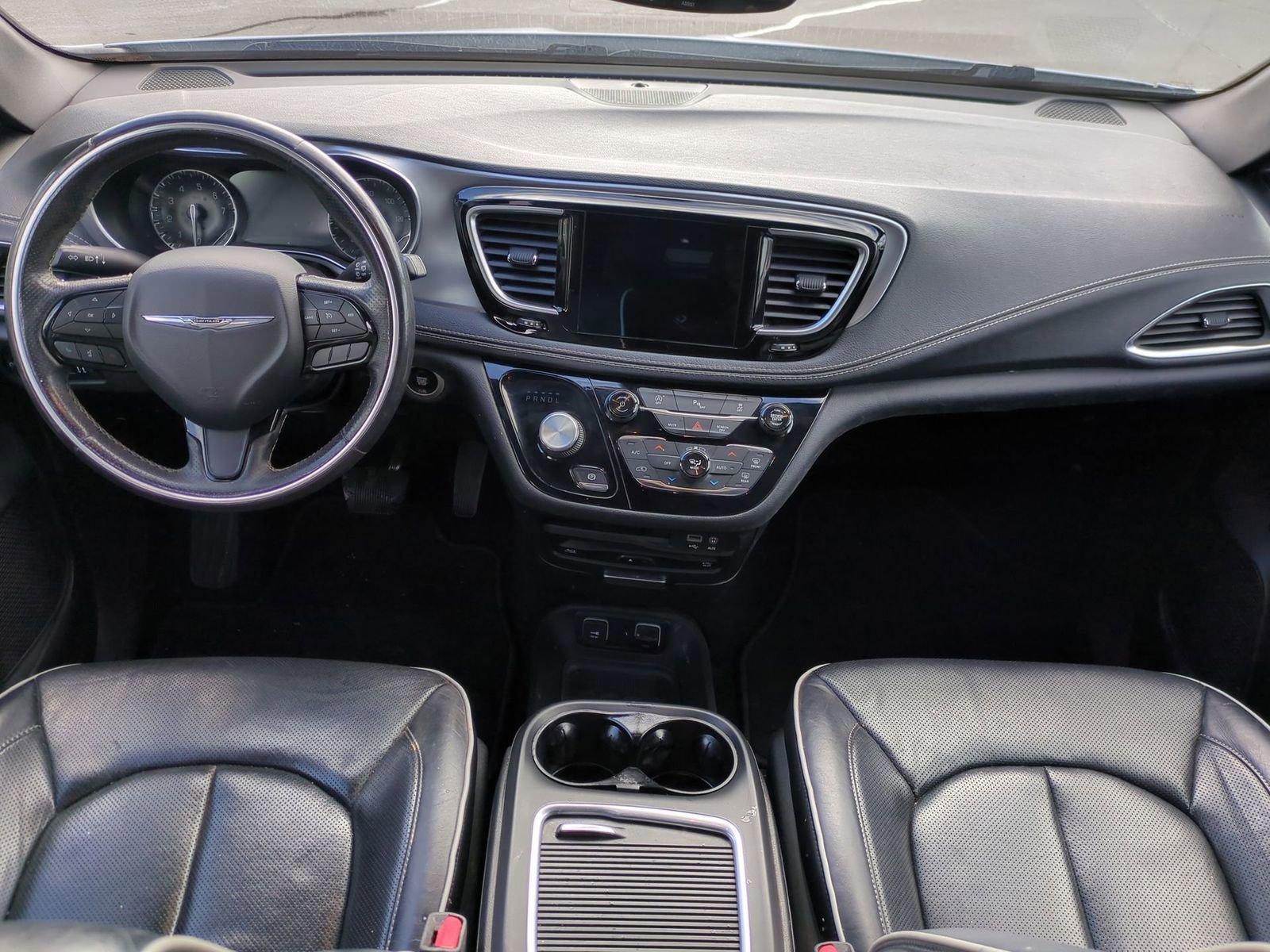 Used 2019 Chrysler Pacifica Limited w/ S Appearance Package image 19