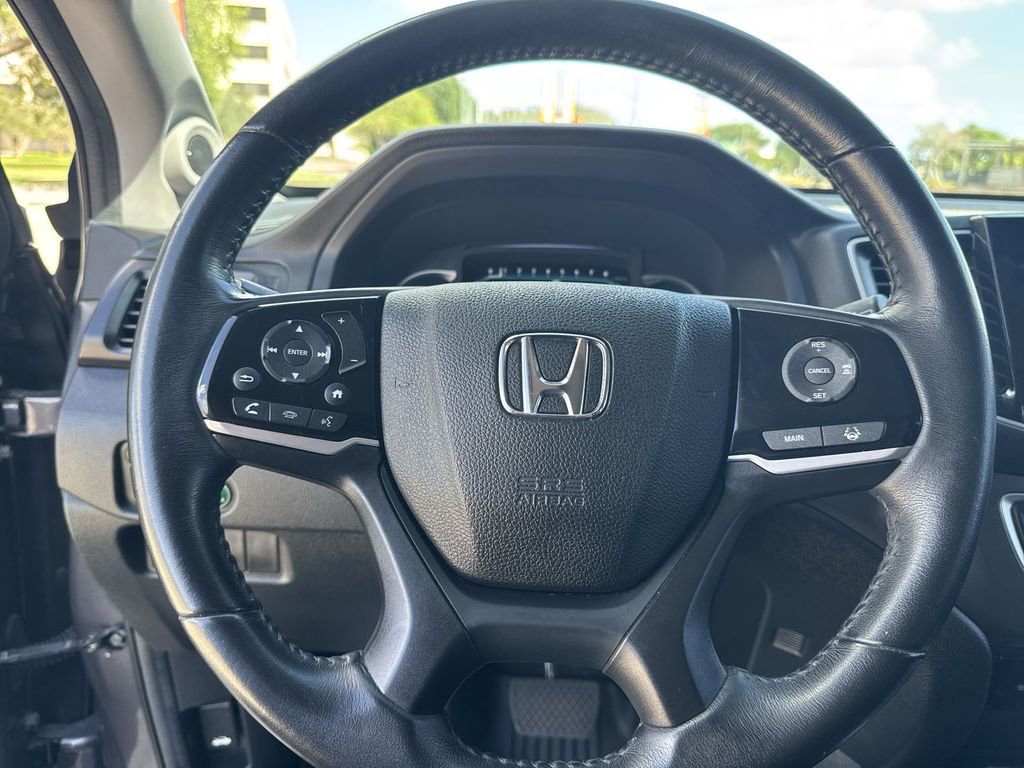 Used 2022 Honda Pilot Special Edition image 16
