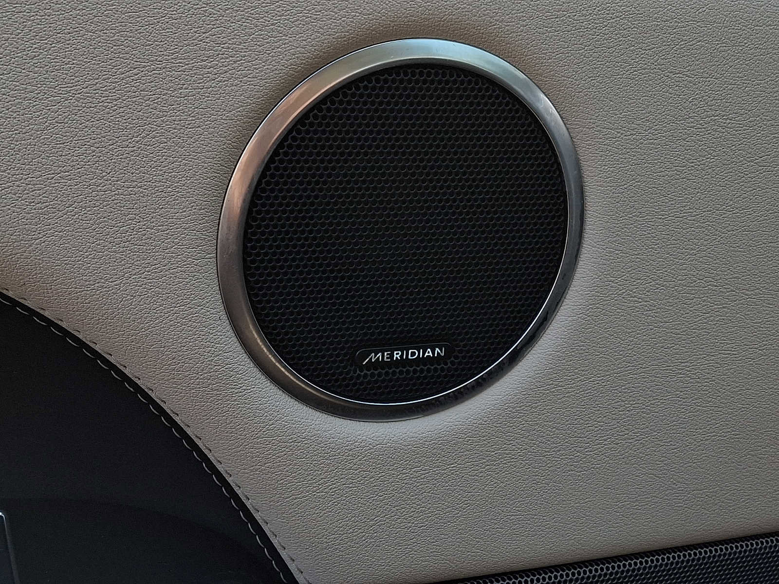 Used 2021 Land Rover Range Rover Sport HSE Silver Edition image 23