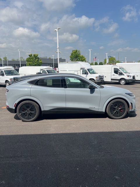 New 2025 Ford Mustang Mach-E GT image 4