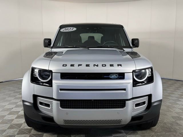 Used 2023 Land Rover Defender 110 S AWD/4WD image 10
