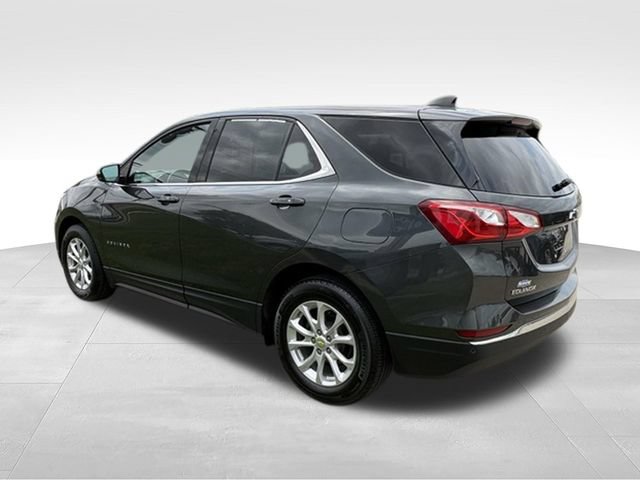 Used 2019 Chevrolet Equinox LT w/ Driver Convenience Package FWD image 2