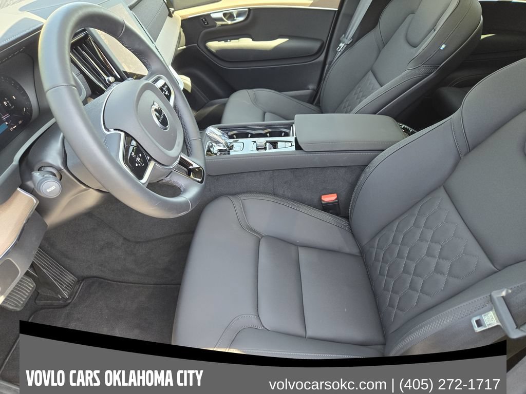 Used 2026 Volvo XC90 B6 Plus w/ Protection Package Premier AWD/4WD image 11