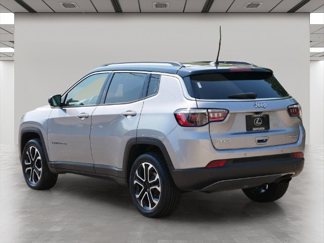 Used 2022 Jeep Compass Limited w/ Sun and Sound Group AWD/4WD image 4