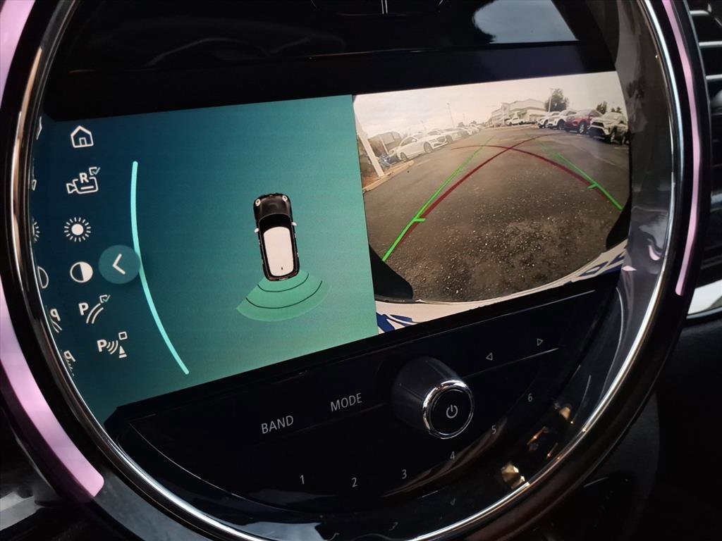 Used 2022 MINI Cooper Clubman S image 23