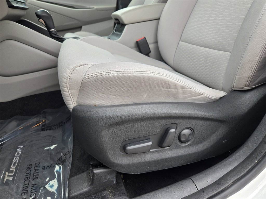 Used 2021 Hyundai Tucson SEL w/ Cargo Package image 7