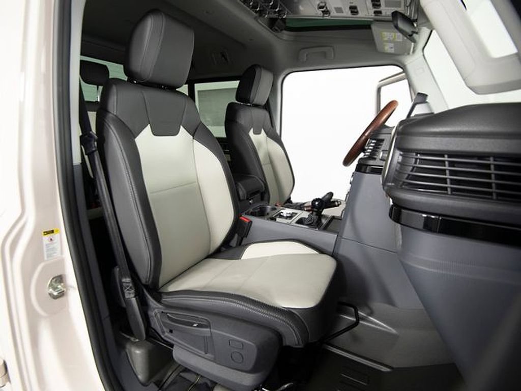 New 2025 INEOS Grenadier Fieldmaster Edition AWD/4WD image 30
