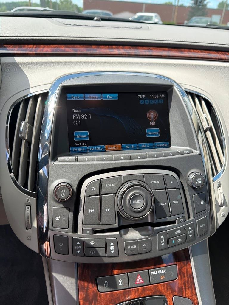 Used 2013 Buick LaCrosse Leather FWD image 16