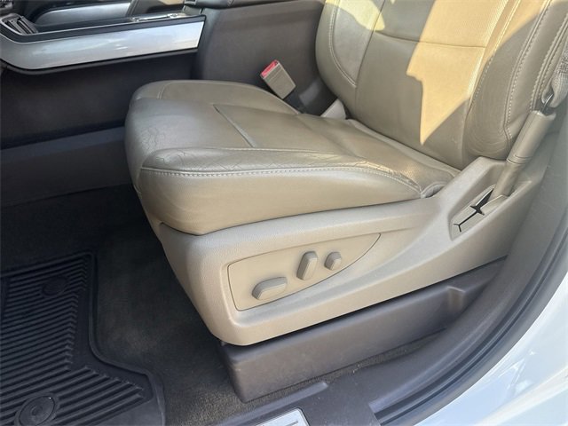 Used 2015 Chevrolet Silverado 1500 LTZ Z71 w/ LTZ Plus Package image 12