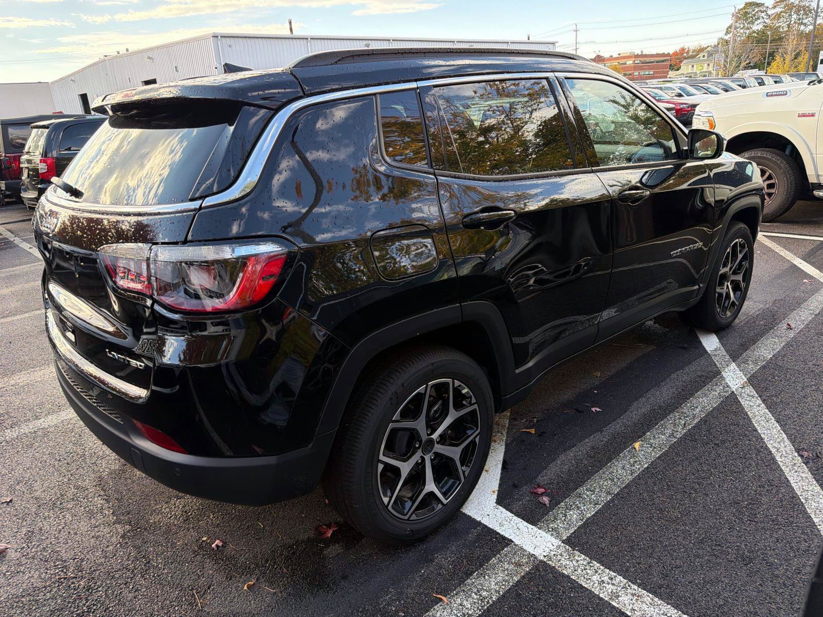 New 2026 Jeep Compass Limited AWD/4WD image 2
