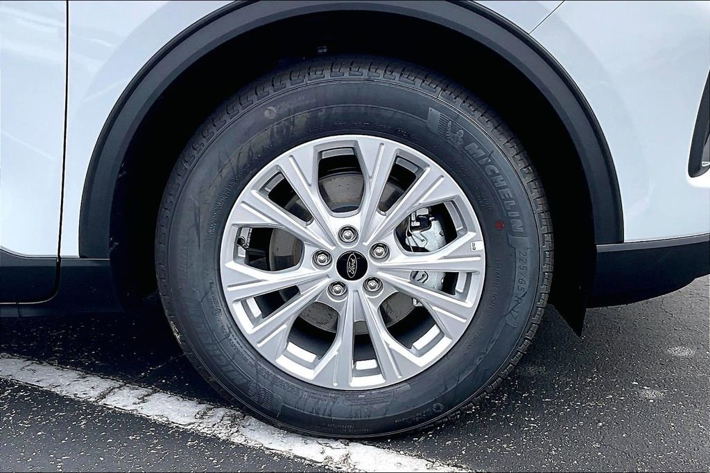 New 2026 Ford Escape Active image 12