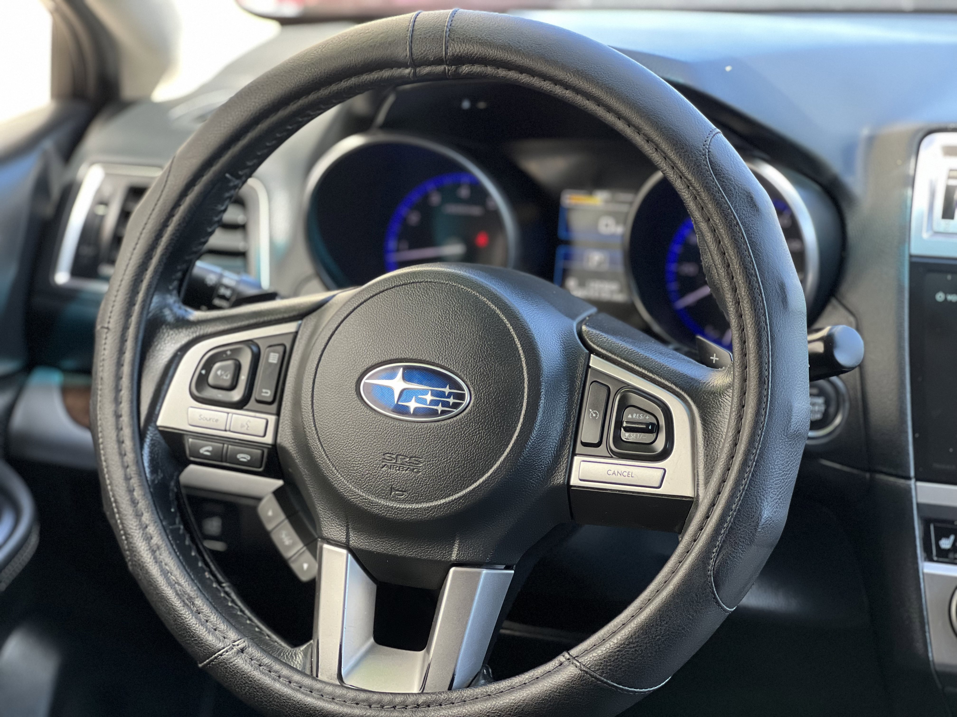 Used 2015 Subaru Outback 3.6R Limited image 15