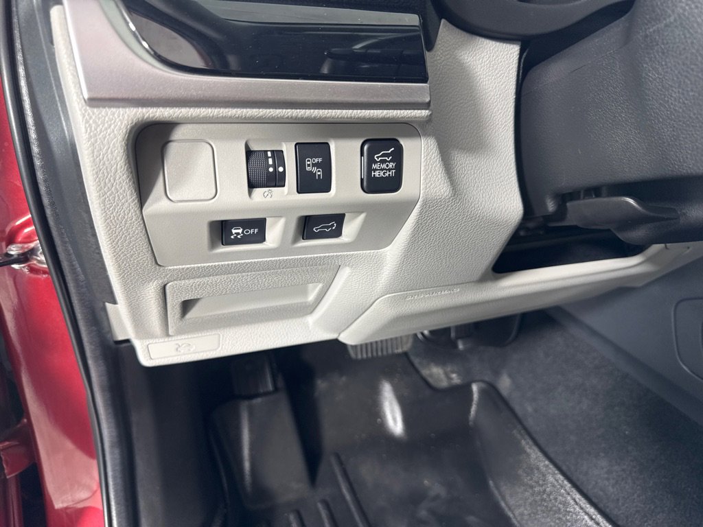 Used 2017 Subaru Forester 2.5i Limited w/ Popular Package #2 image 15