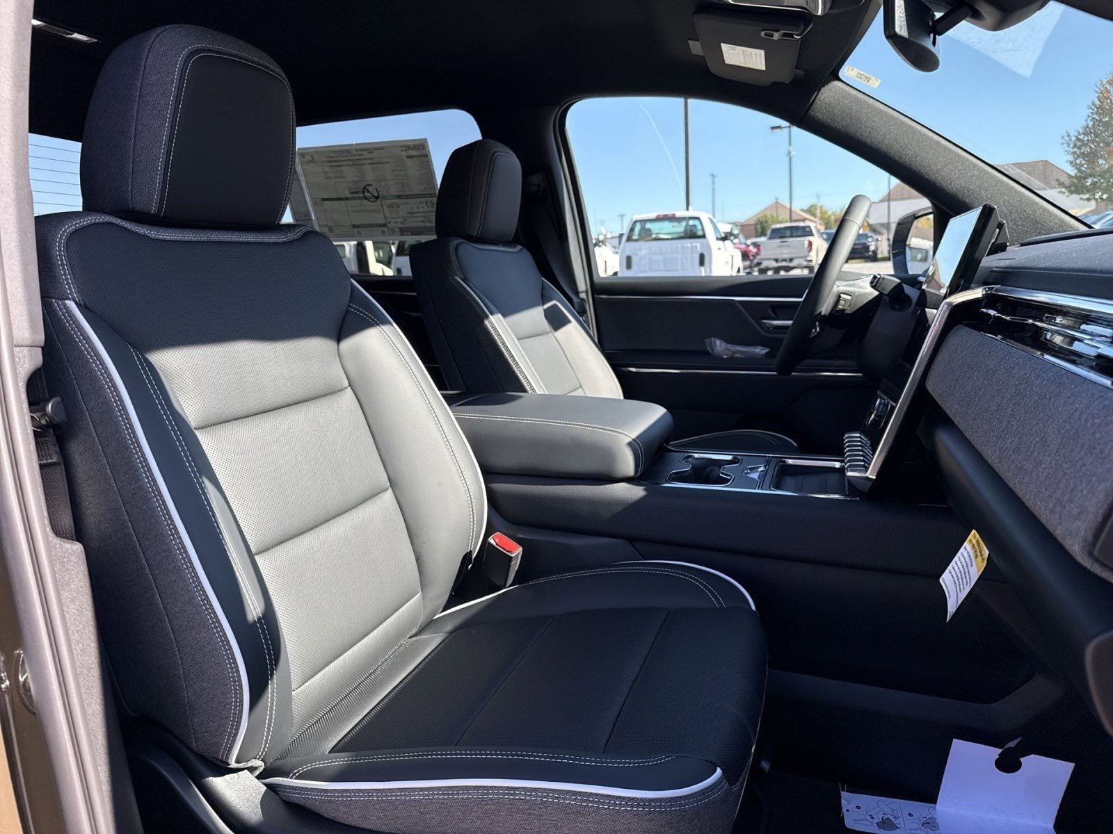 New 2026 GMC Sierra EV Elevation image 23