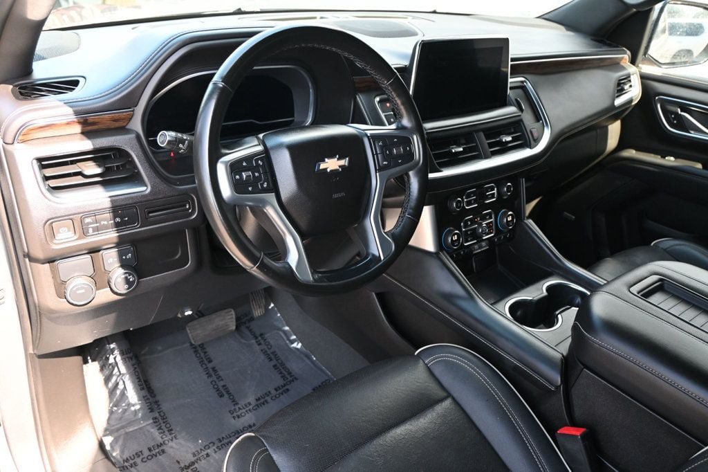Used 2023 Chevrolet Suburban Premier RWD image 11