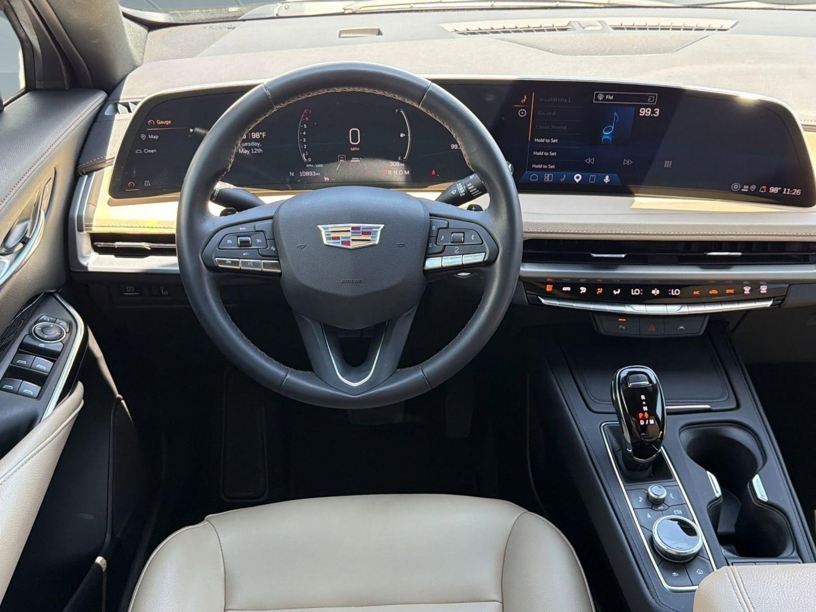 Certified 2024 Cadillac XT4 Luxury FWD image 26