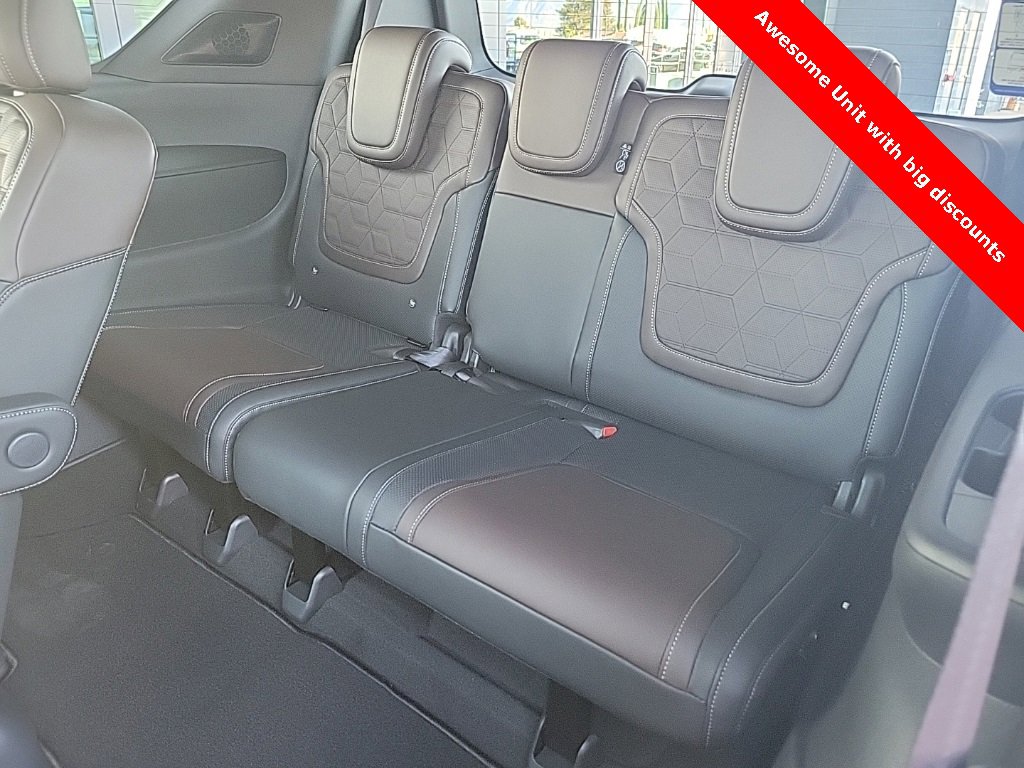 New 2025 Nissan Armada Platinum image 41