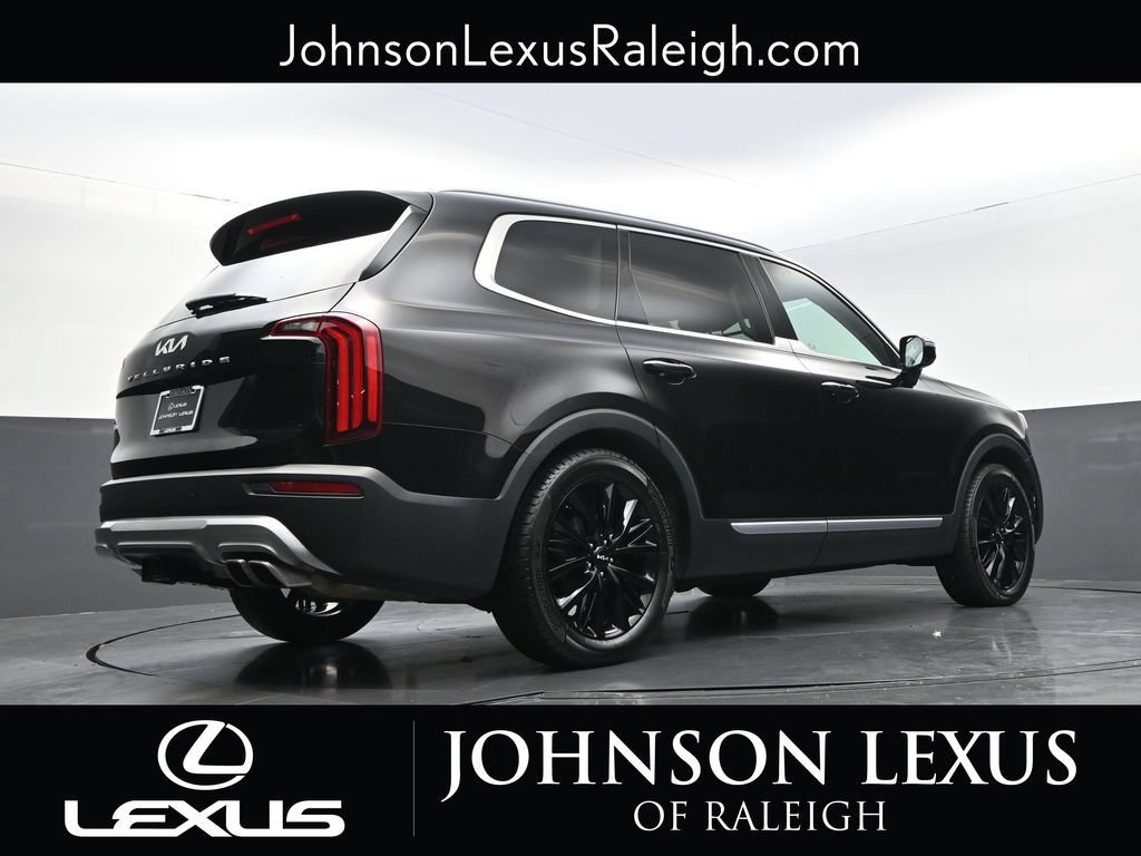 Used 2022 Kia Telluride SX w/ Towing Package FWD image 21