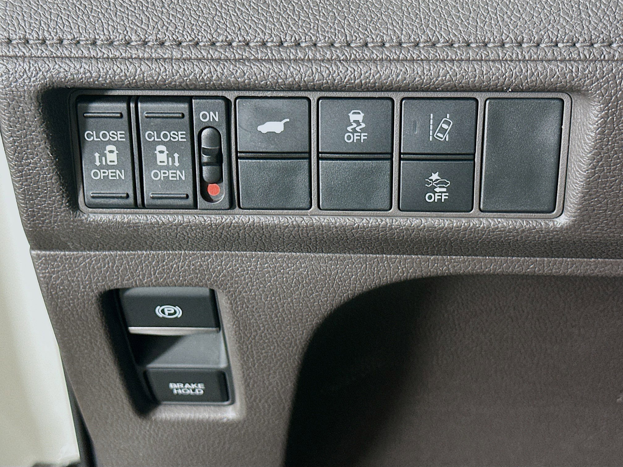 Used 2018 Honda Odyssey EX-L image 16