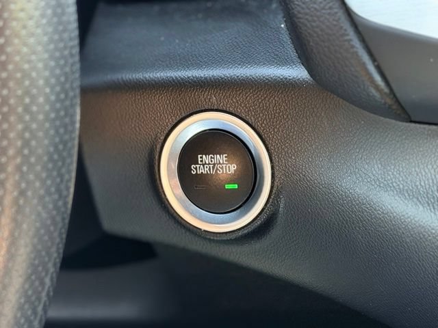 Used 2023 GMC Terrain SLE w/ Driver Convenience Package FWD image 13