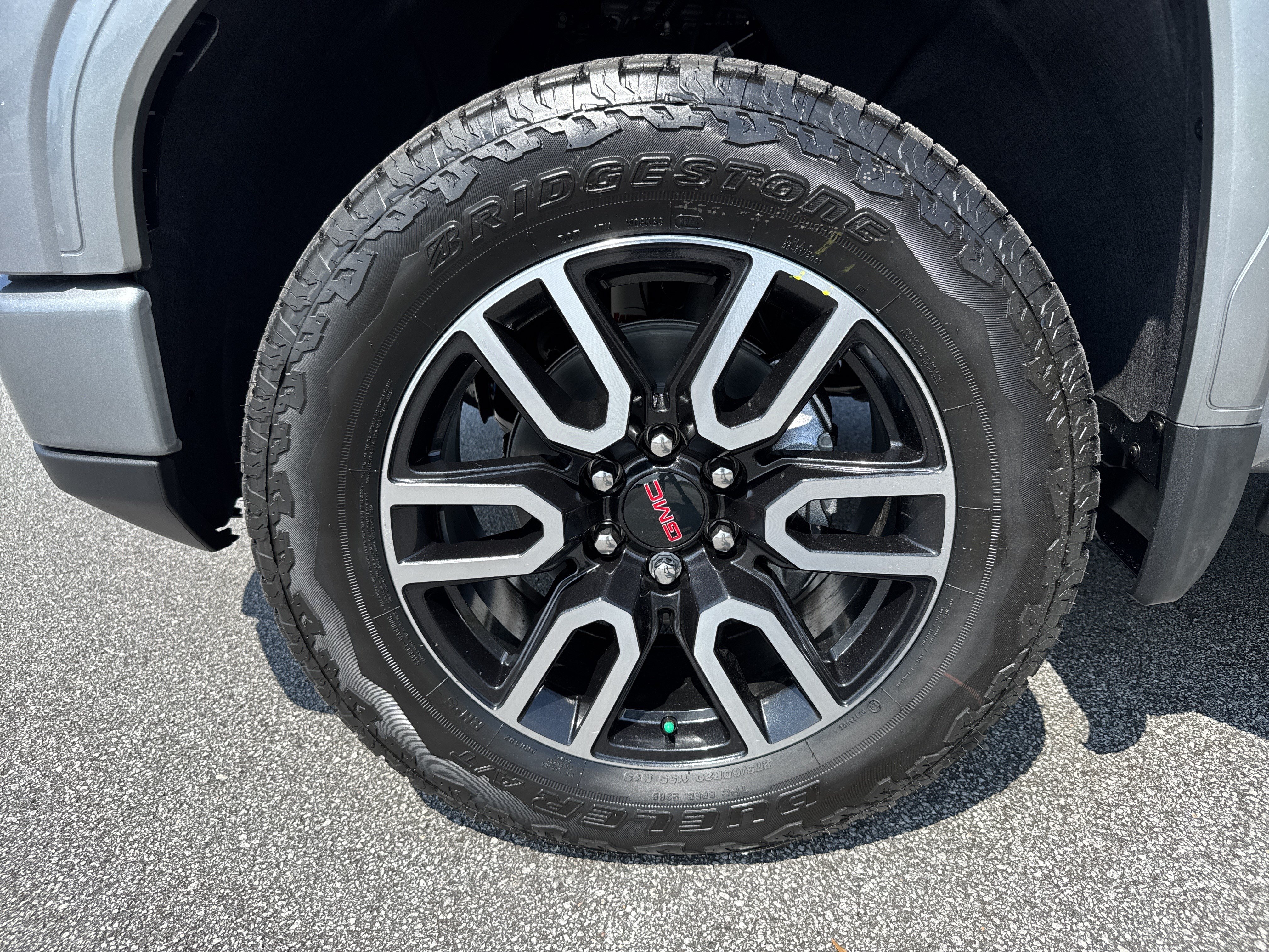 New 2026 GMC Sierra 1500 AT4 w/ AT4 Premium Package AWD/4WD image 13