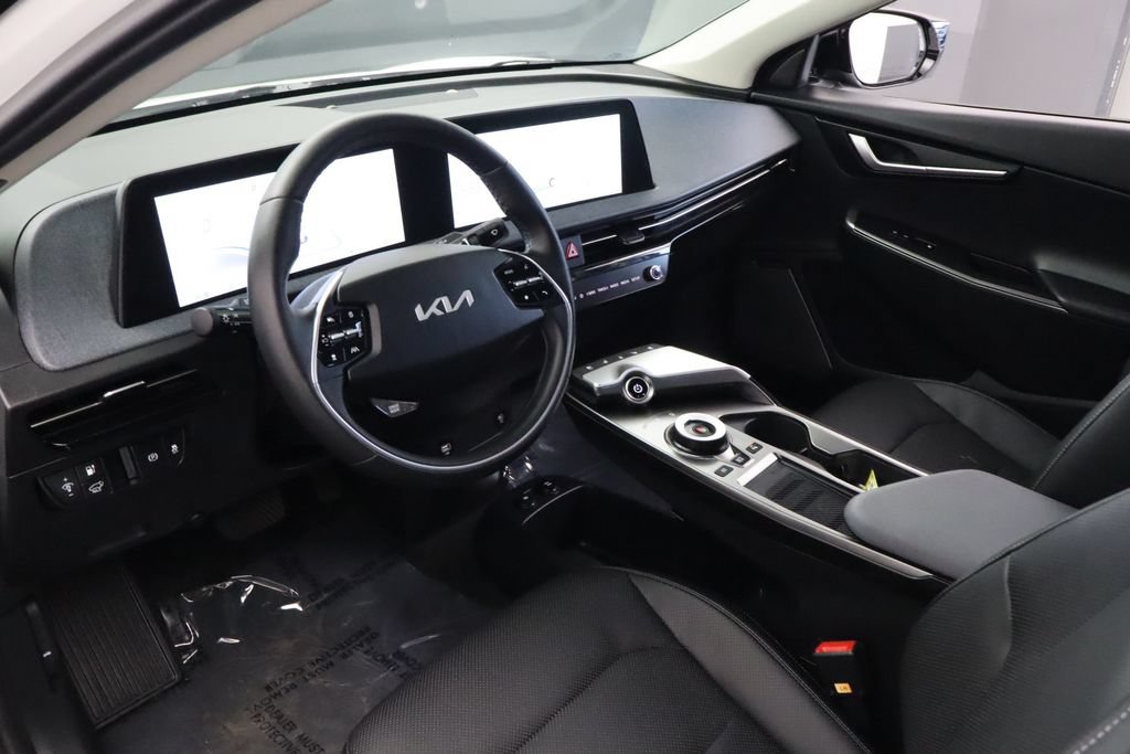 Used 2024 Kia EV6 Wind w/ Wind Technology Package AWD/4WD image 16