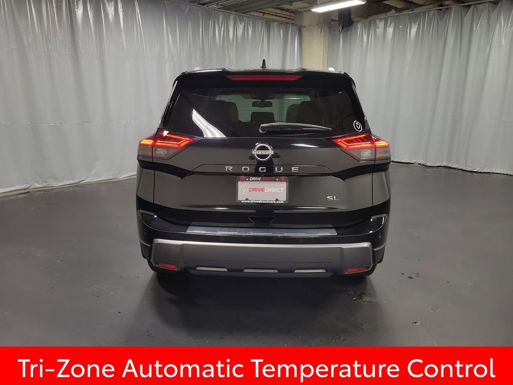 Used 2024 Nissan Rogue SL w/ SL Premium Package image 7