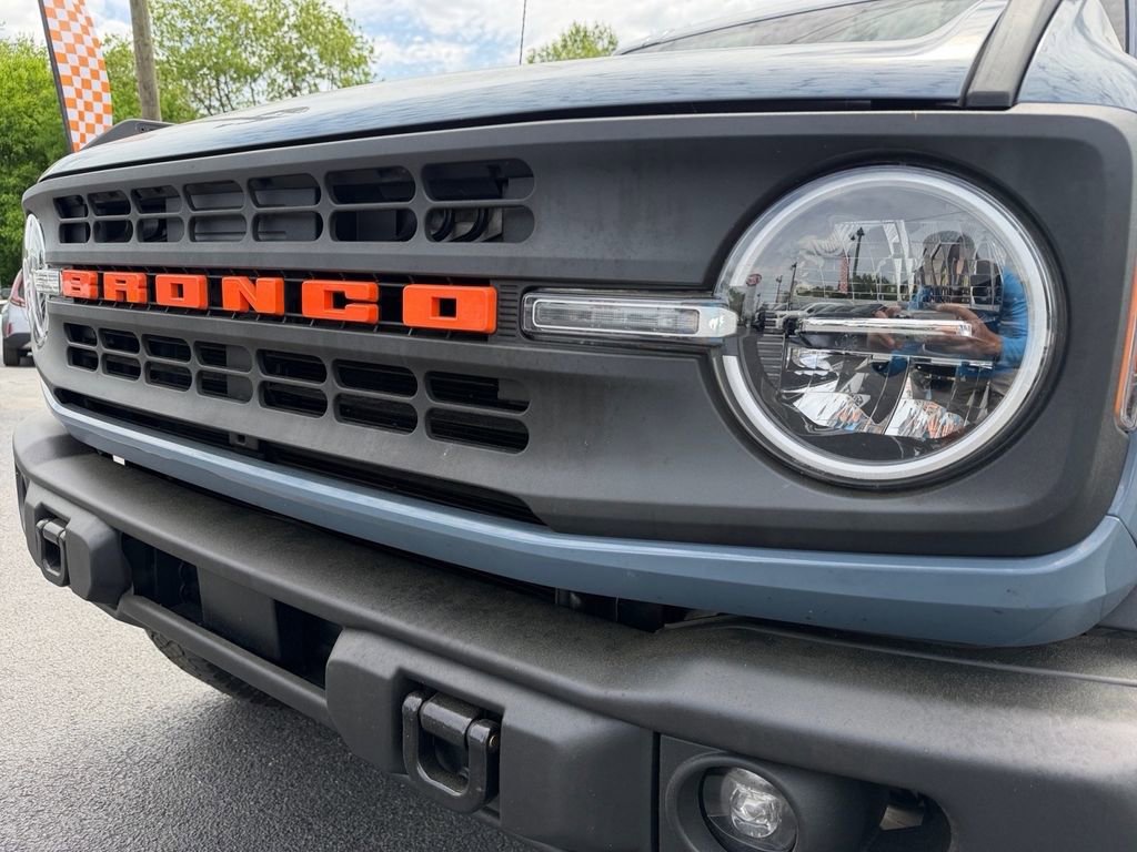 Used 2023 Ford Bronco Black Diamond w/ Sasquatch Package image 10