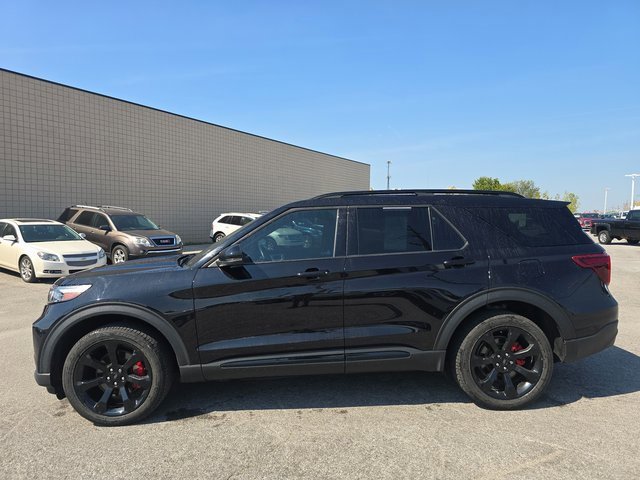 Used 2023 Ford Explorer ST w/ Technology Package image 8