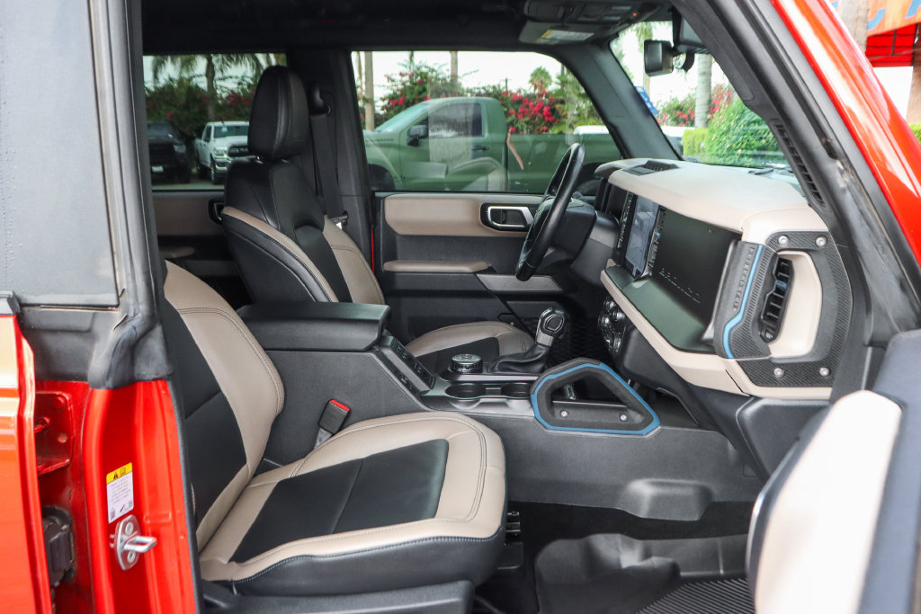 Used 2023 Ford Bronco Wildtrak AWD/4WD image 41