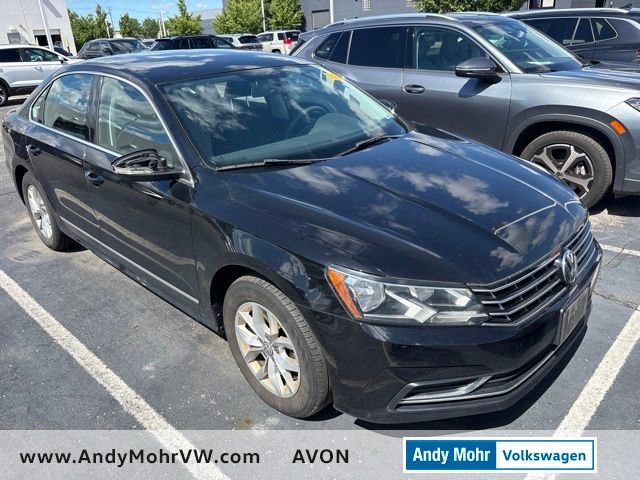 Used 2016 Volkswagen Passat 1.8T S FWD image 4