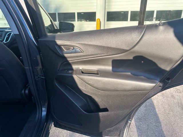 Used 2023 Chevrolet Equinox LT AWD/4WD image 12