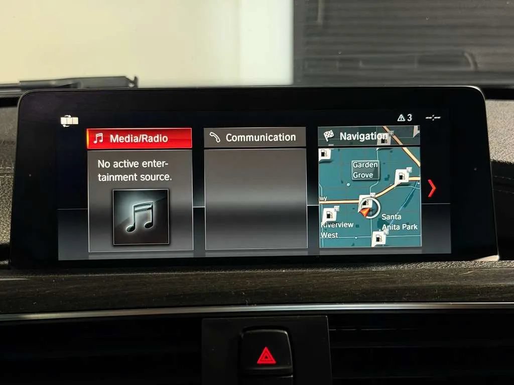Used 2018 BMW 328d Sedan RWD image 35