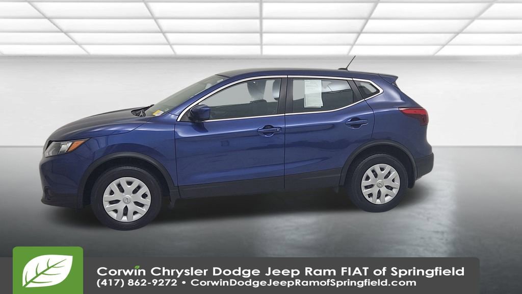Used 2019 Nissan Rogue Sport S image 8