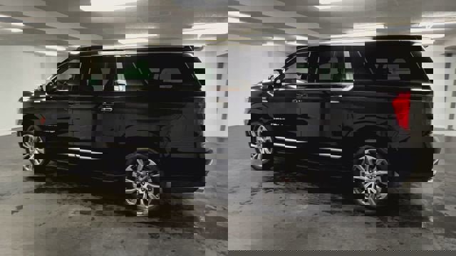 Certified 2024 GMC Yukon XL Denali w/ Max Trailering Package image 6