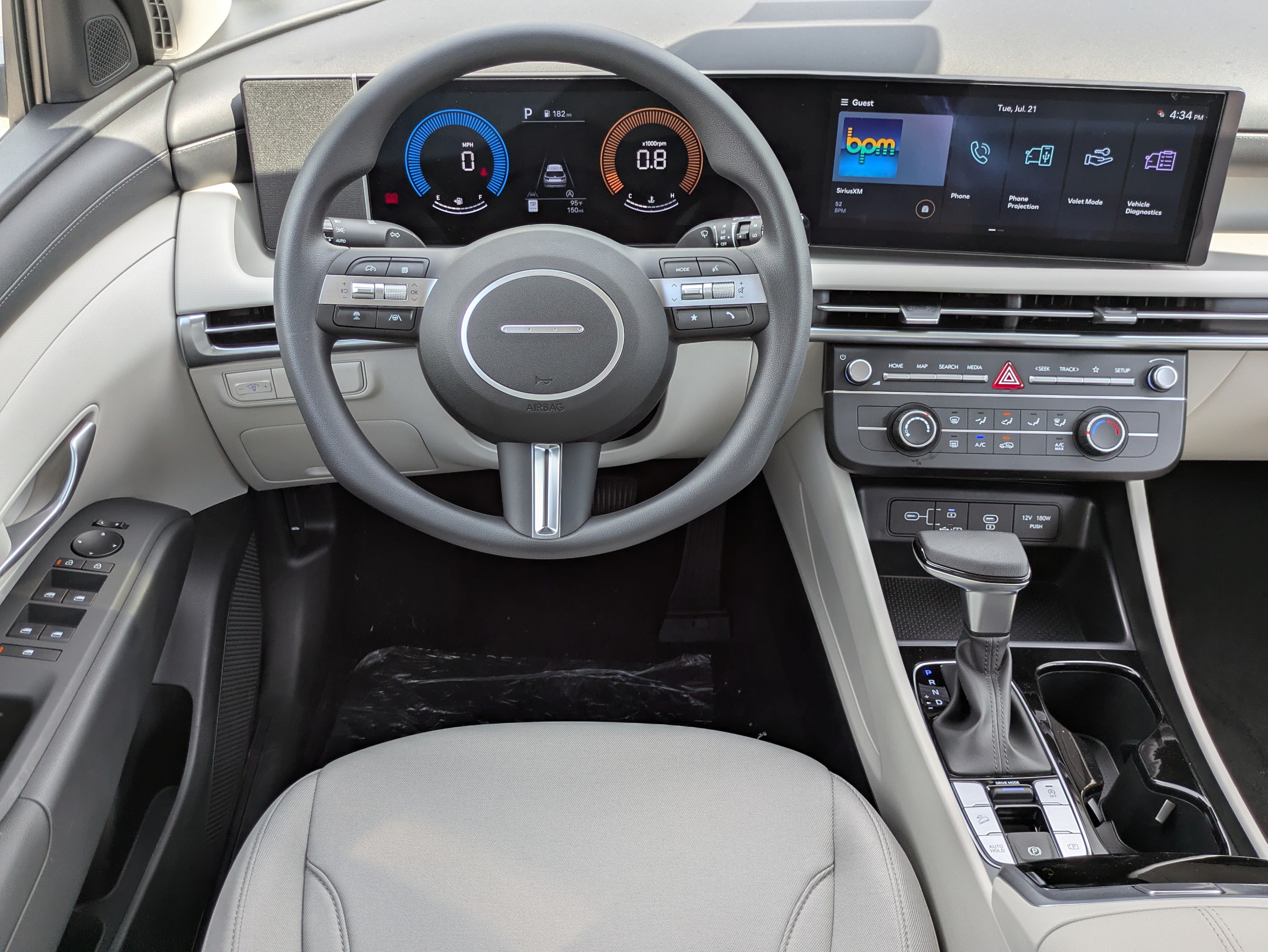 New 2026 Hyundai Tucson SE FWD image 18