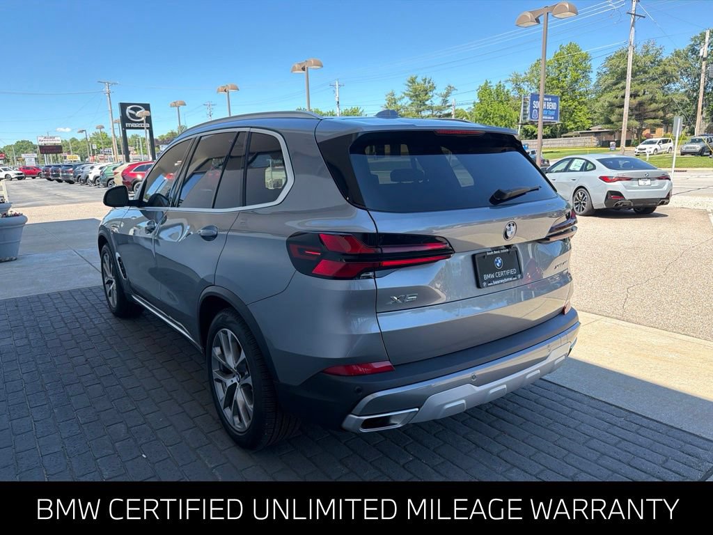 Used 2024 BMW X5 xDrive40i w/ Premium Package AWD/4WD image 6