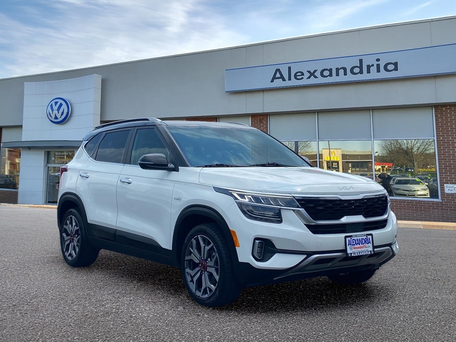 Used 2022 Kia Seltos SX AWD/4WD image 1