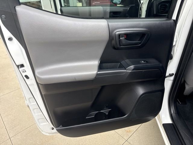Used 2019 Toyota Tacoma SR w/ SR Convenience Package AWD/4WD image 29
