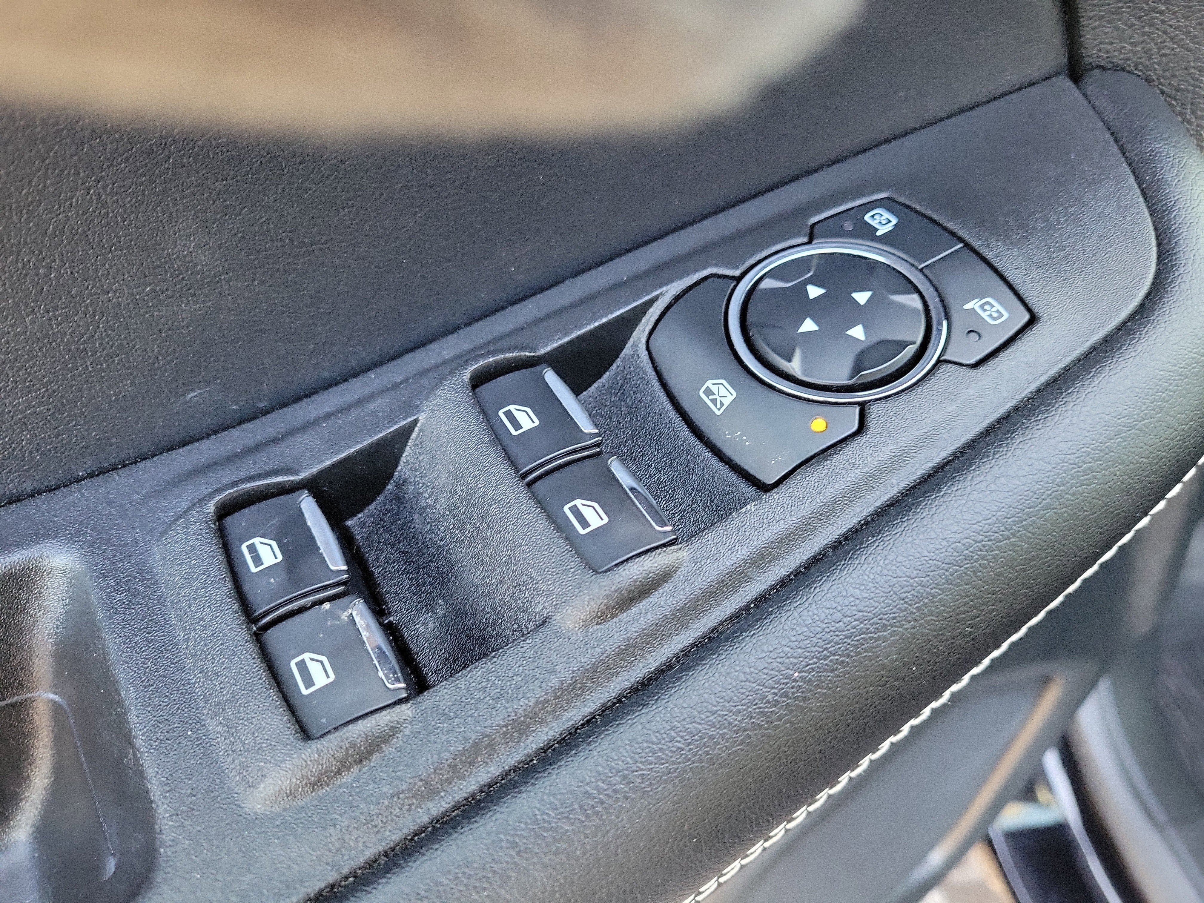 Used 2024 Ford Edge ST w/ Equipment Group 401A image 18