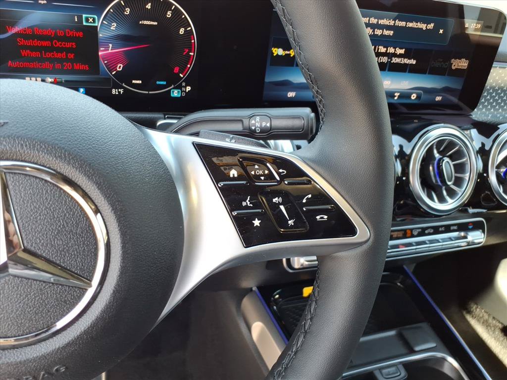 Used 2026 Mercedes-Benz GLB 250 4MATIC image 16