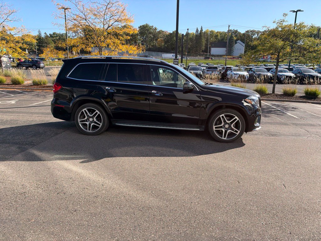 Used 2017 Mercedes-Benz GLS 550 4MATIC image 24