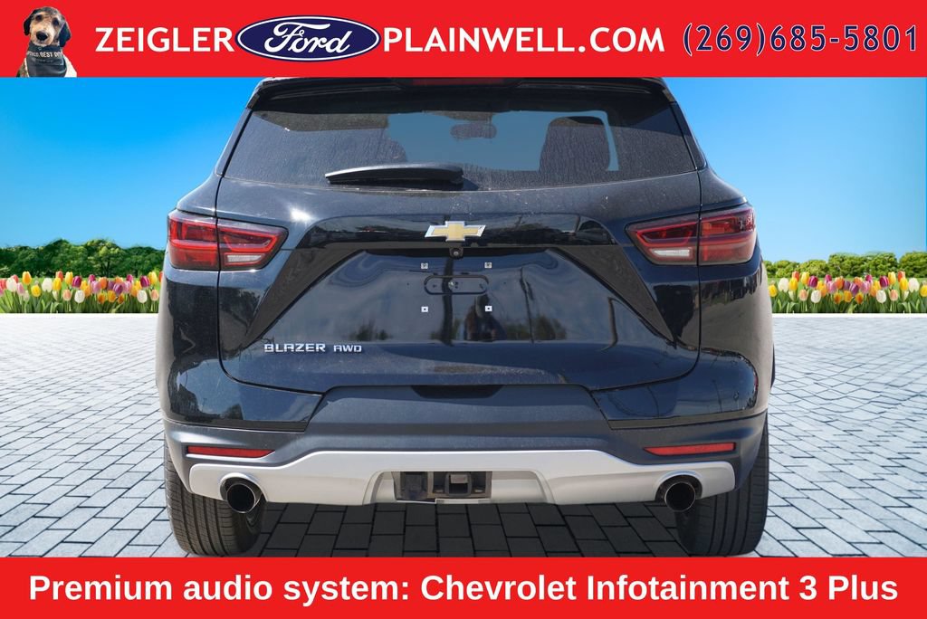 Used 2023 Chevrolet Blazer LT AWD/4WD image 4